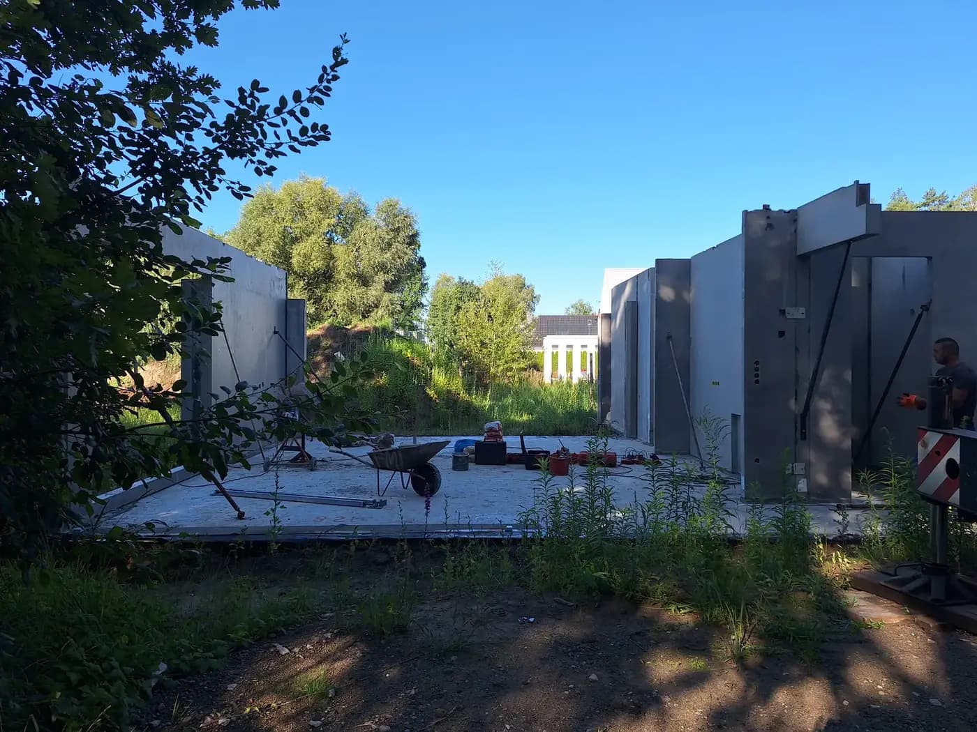 Dom parterowy w Przęsocinie z prefabrykowanych ścian — Przęsocin