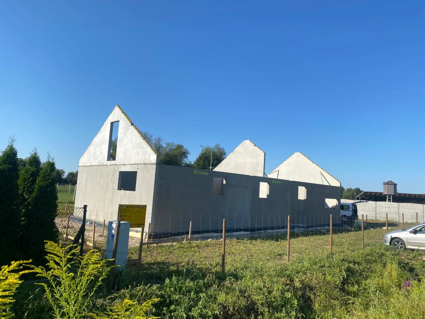 Einfamilienhaus in Jasieniec — Fertigteilwände