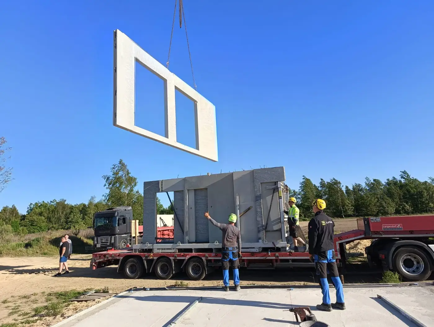 Zespół budynków w Łaziskach — ściany prefabrykowane — Łaziska