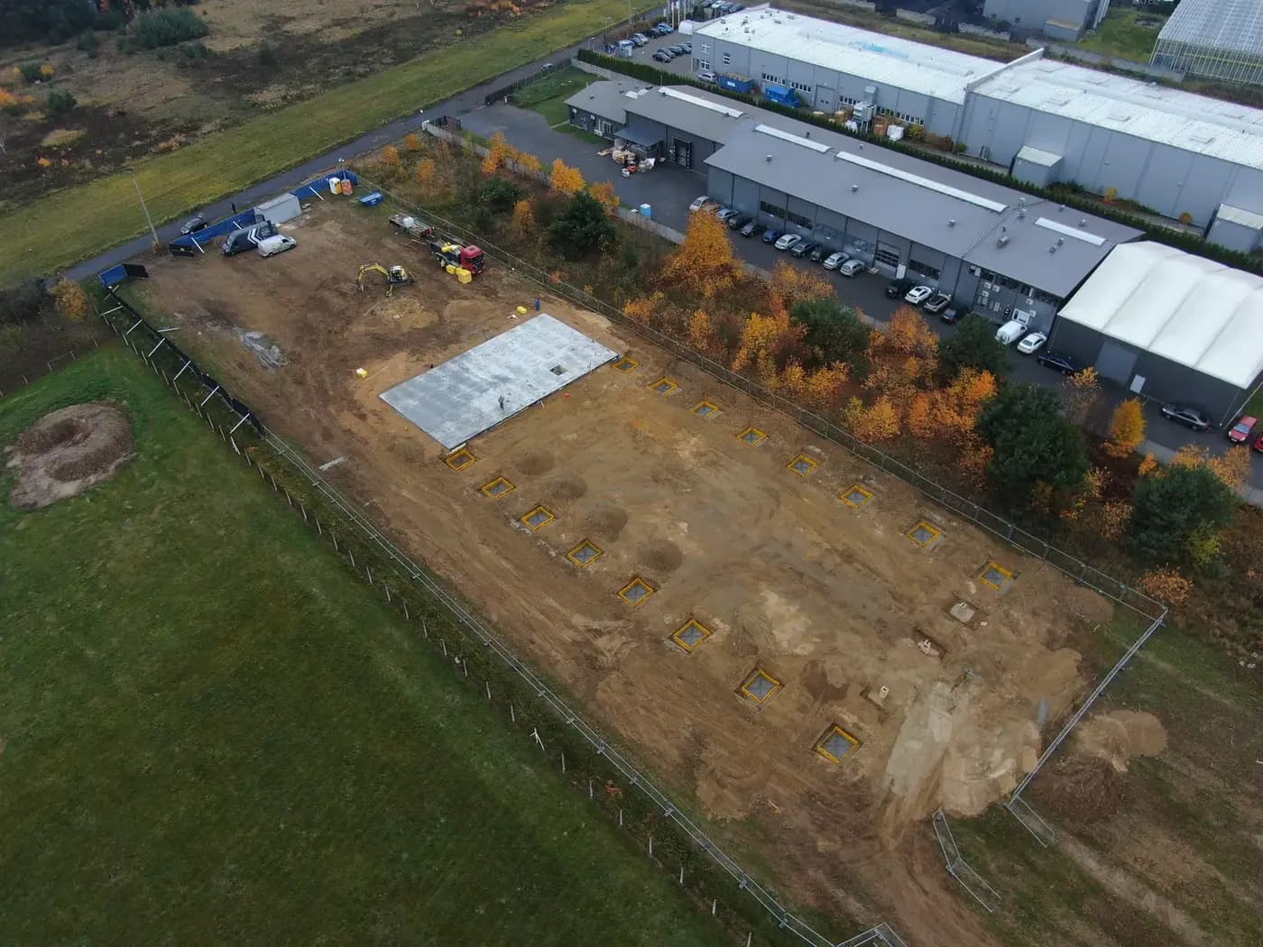 Obiekt logistyczny w Całowaniu — prefabrykowane fundamenty — Całowanie