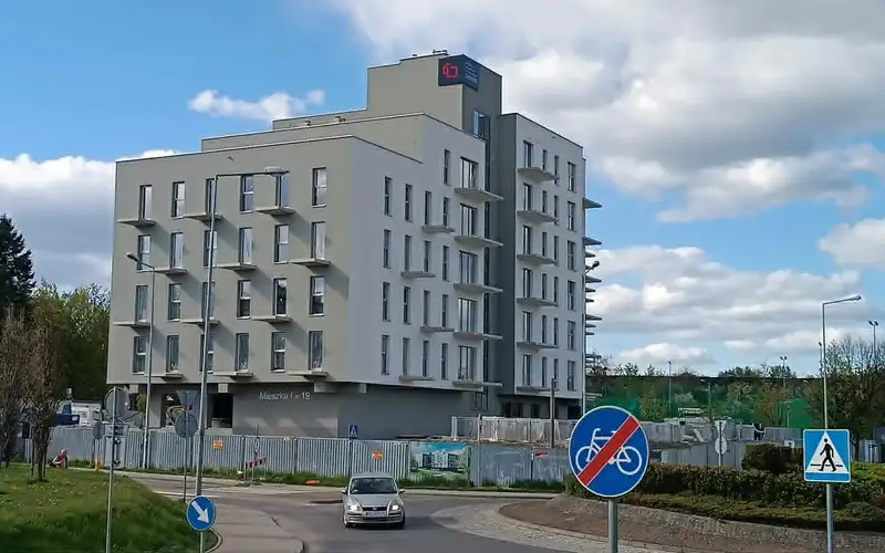 Kompleks w Chrzanowie — prefabrykowane ściany bez montażu - zdjęcie 4